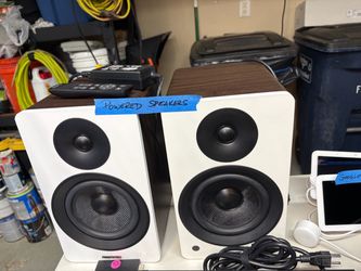 Fluance Powered Bookshelf Speakers Pair