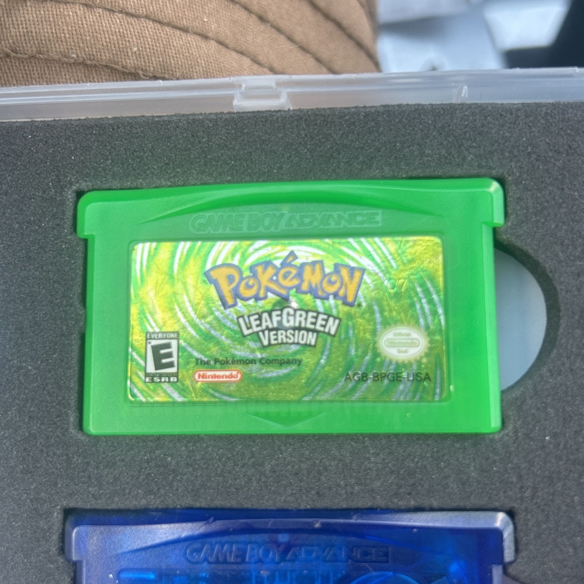 Authentic Pokémon Leaf Green
