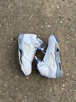 JORDAN 5 WHITE STEALTH SZ 9 NO BOX