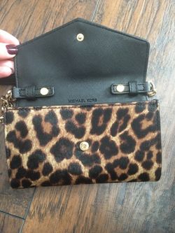 Michael Kors cross body