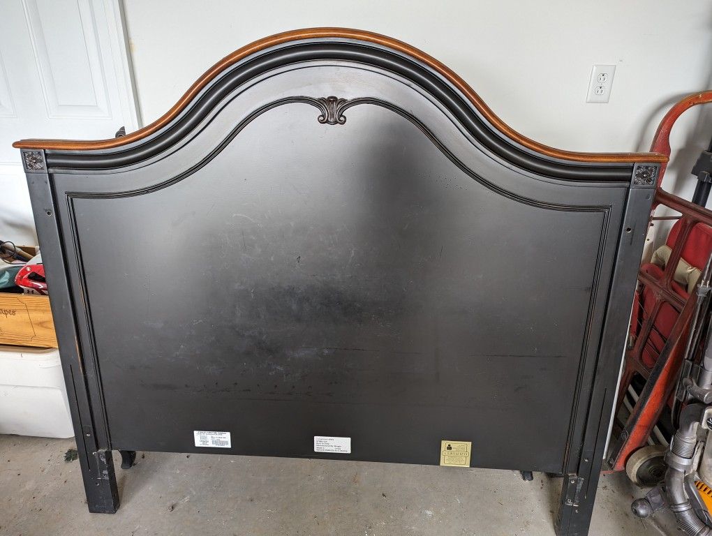 Build To Grow Crib And Double Dresser