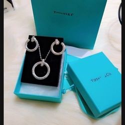 T-FANNY Necklace & Earrings Set 