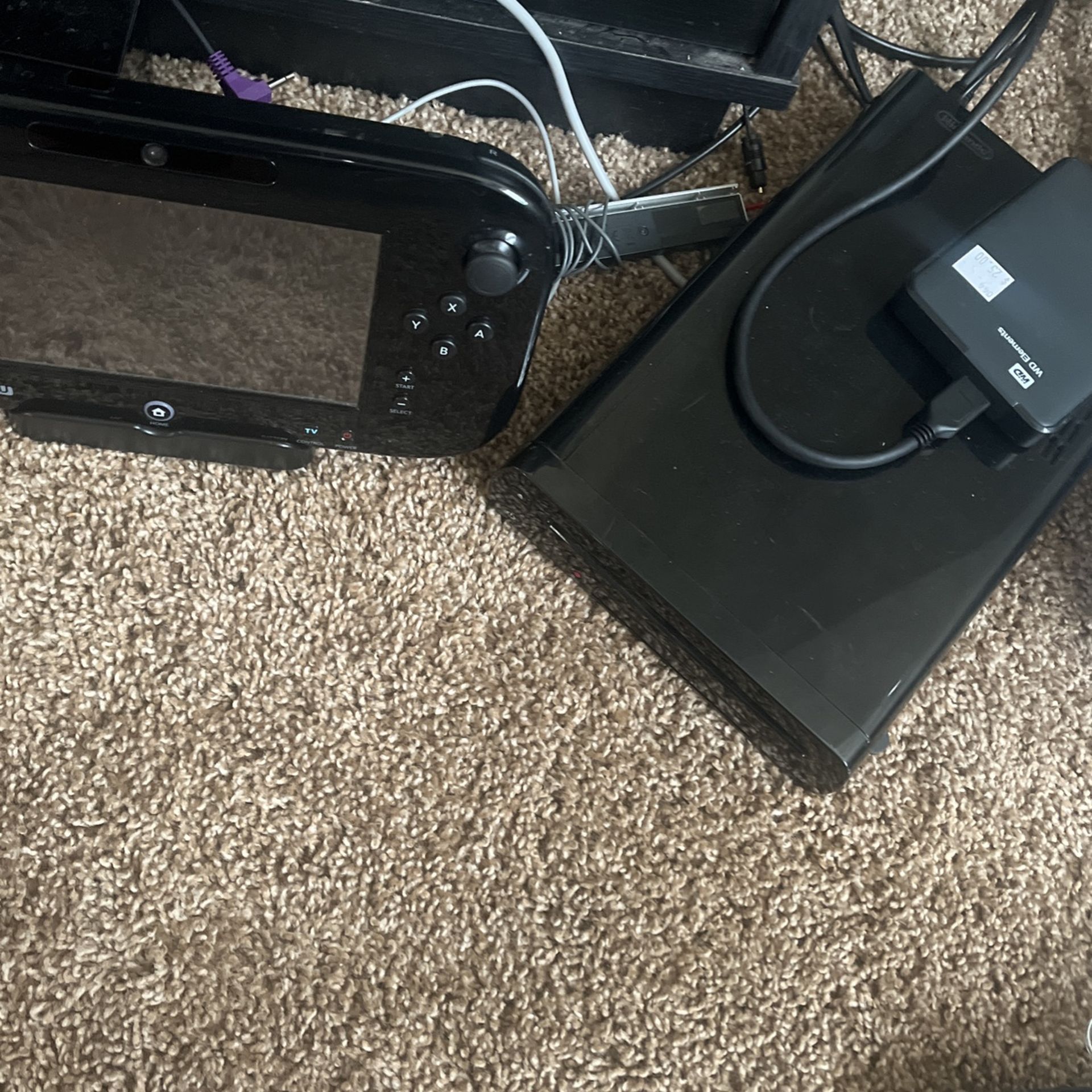Modded Wii U With 128 G Sd And 1 Tb External Hard Drive