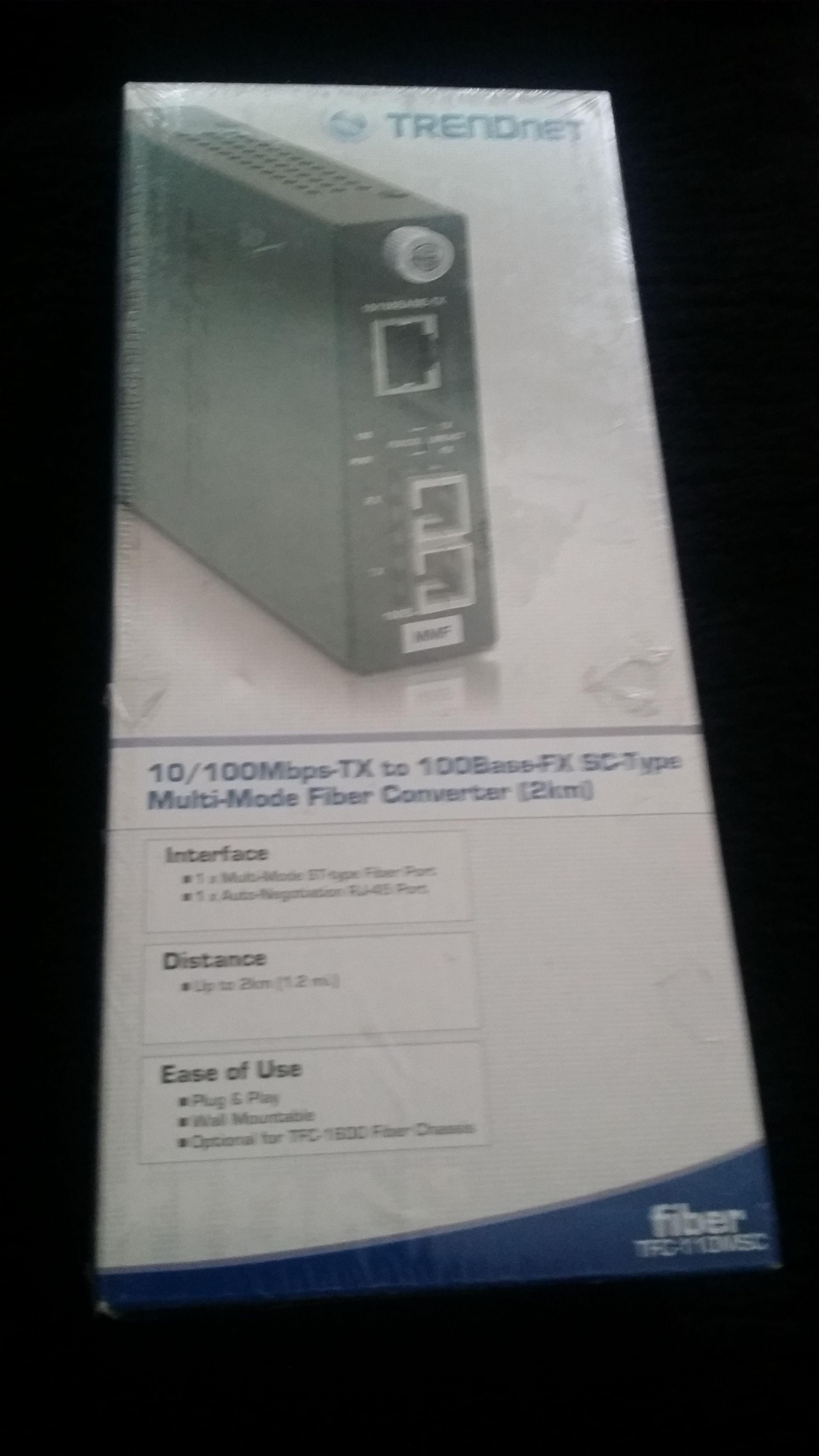 10/100BASE-TX to 100BASE-FX Multi-Mode Fiber Converter with SC-Type Connector