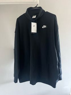 Nike women’s pullover