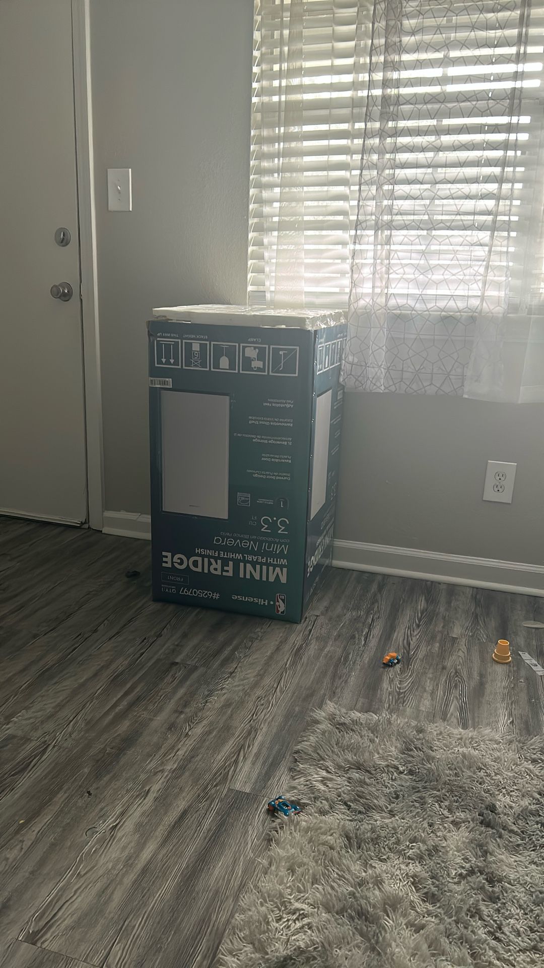 Mini Fridge