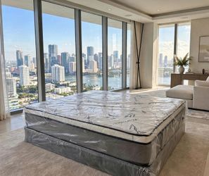 $280 king mattress brand new free delivery same day