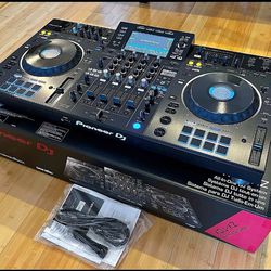 Pioneer XDJ-XZ 4-Channel Rekordbox / Serato All-In-One DJ System 2020 - Present - Black
