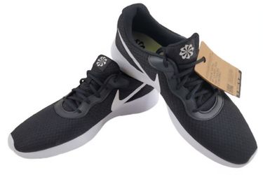 NWT Nike Tanjun Men's Black White Barely Volt Running Sneakers Size 13