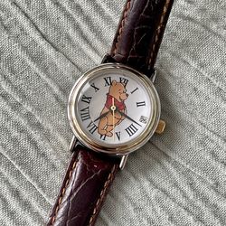 VINTAGE DISNEY TIMEX WINNIE THE POOH DAINTY WRIST WATCH 2 TONE SILVER GOLD