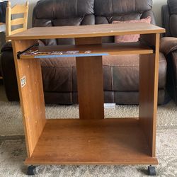 Computer table/ desk