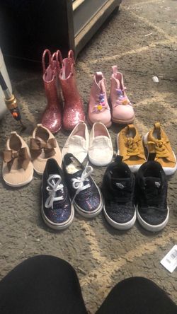 Assortment of baby shoes