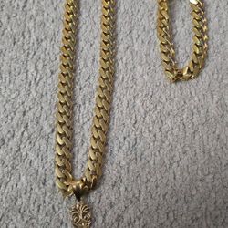 Necklace And Bracelet Set