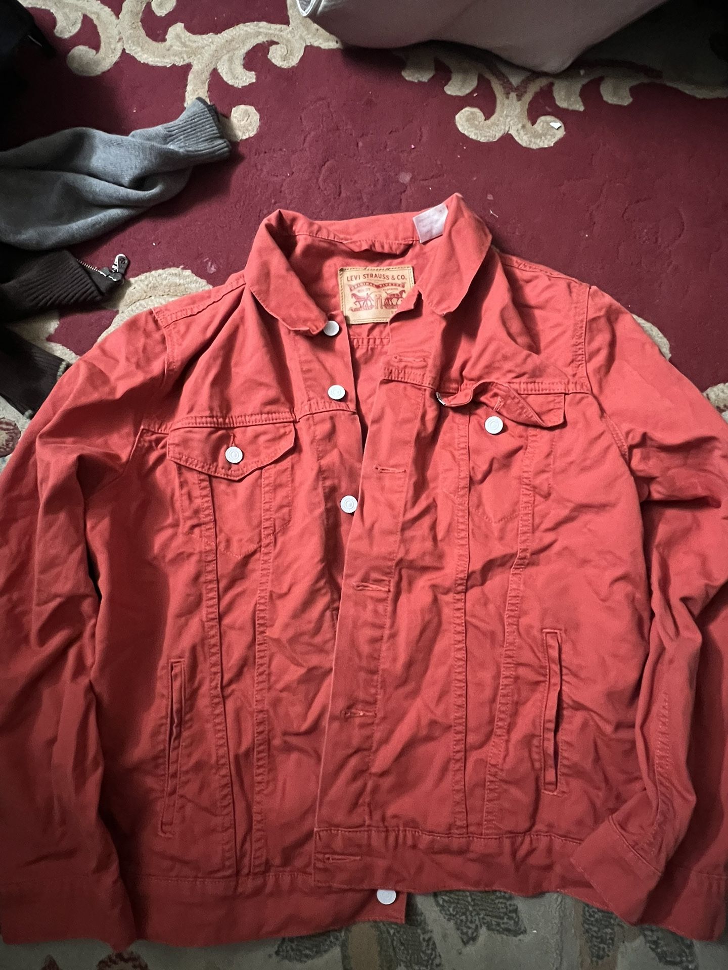 Levi’s Corduroy Jacket Size L ( READ DESC)