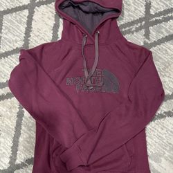 The North Face women’s hoodie size XS