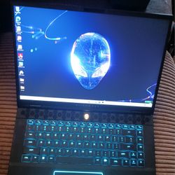 Alienware Top Of The Line Performance Gaming Laptop 