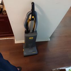 Industrial Vacuum Cleaner Price To Sell $80