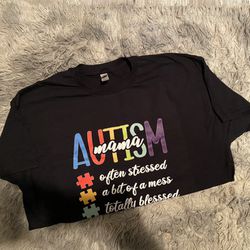 Houston Custom T-shirts Autism Awareness Mommy TShirt in Black with Puzzles 🧩 . . . . . . . . #tshirtslovers #tshirts #tshirtdesign #tshirt #custom #