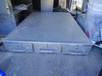 Title:
Heavy Duty Diamond Plate Van Storage Drawer System / Cargo Bed Platform
Price:
$800 obo