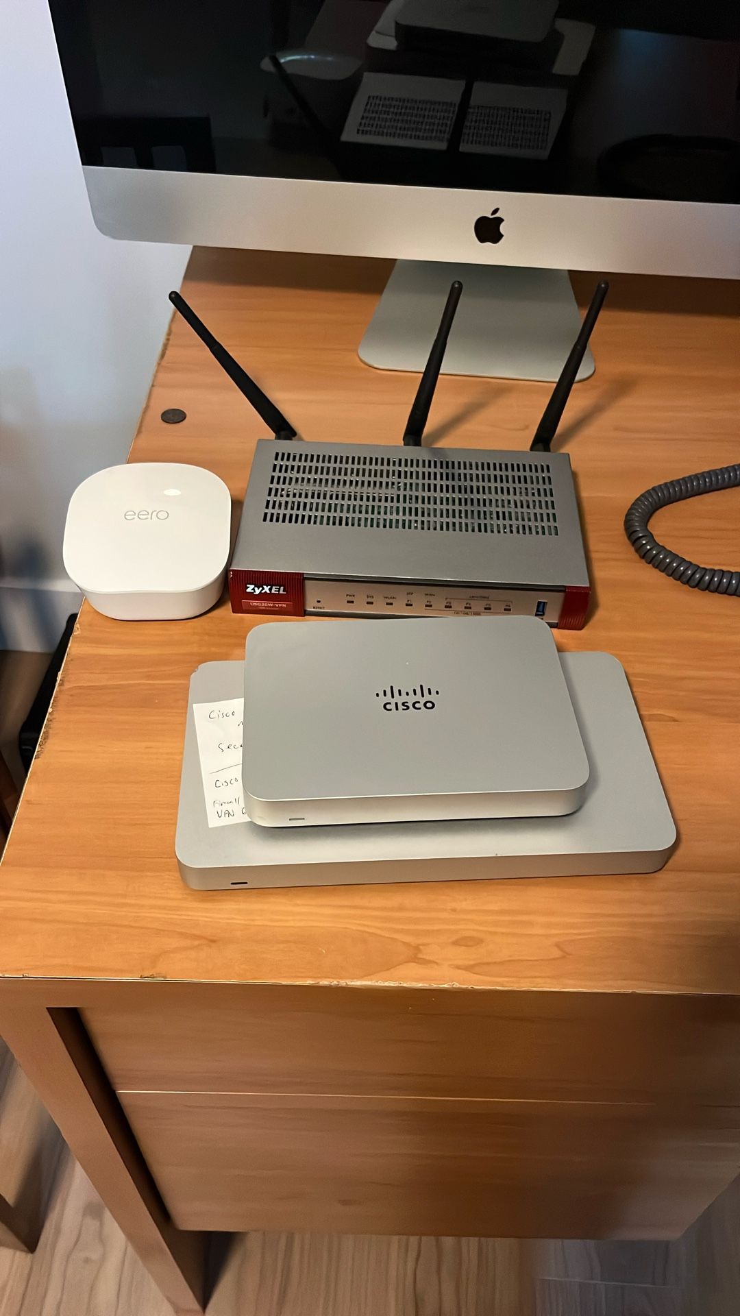 Assorted Network hardware - Cisco Moral And Eero Pod Plus ZyXel Router