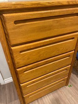 Dresser