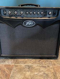 PEAVEY VYPYR Guitar Amplifier 30 Watts