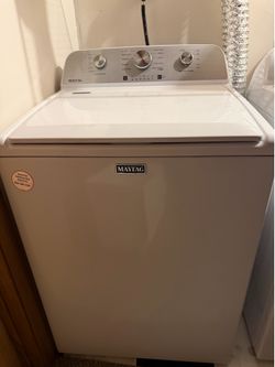 Maytag Washer & Dryer (Electric)