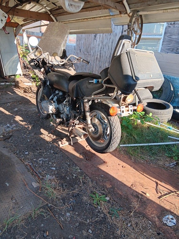 79 Goldwing