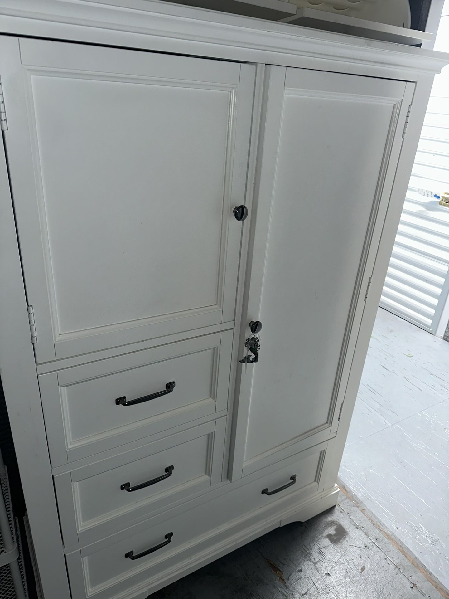 Armoire With Mirror And Drawers