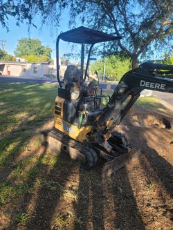 Excavator 17g John Deere 