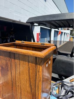 Free oak hamper