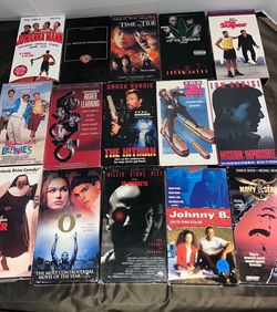 25 vhs movie 📼 bundle for $40