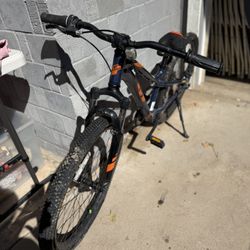 GT Stomper Prime Bike 