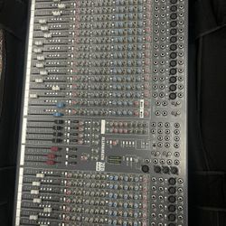 Allen & Heath ZED428, 30-Channel Mixer-,