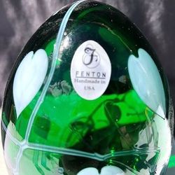 Dave Fetty Fenton Glass Hanging Hearts Egg w/ Original Box - EXCELLENT!!!