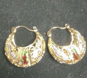 Gold-Tone Filigree Hoop Earrings with Enamel Detail
