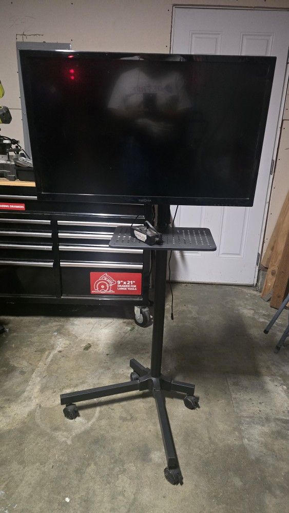 Insignia Small TV And Stand