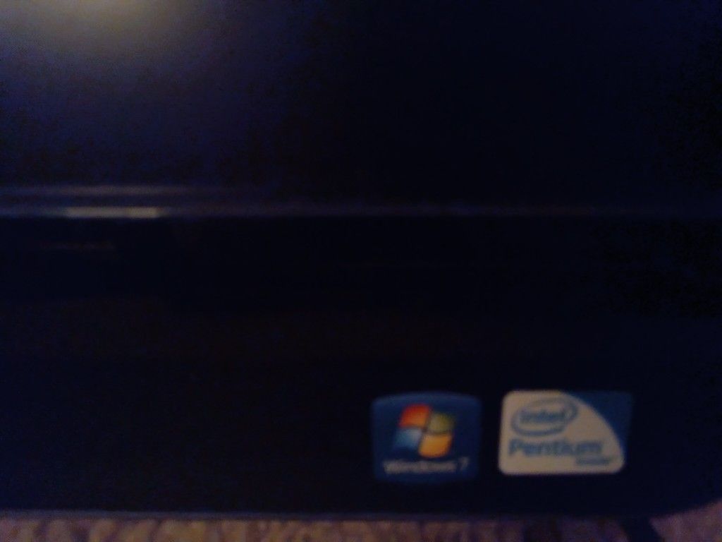 Computer W Windows 7