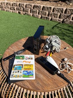 Nintendo Wii Bundle Tested Works Great with Games