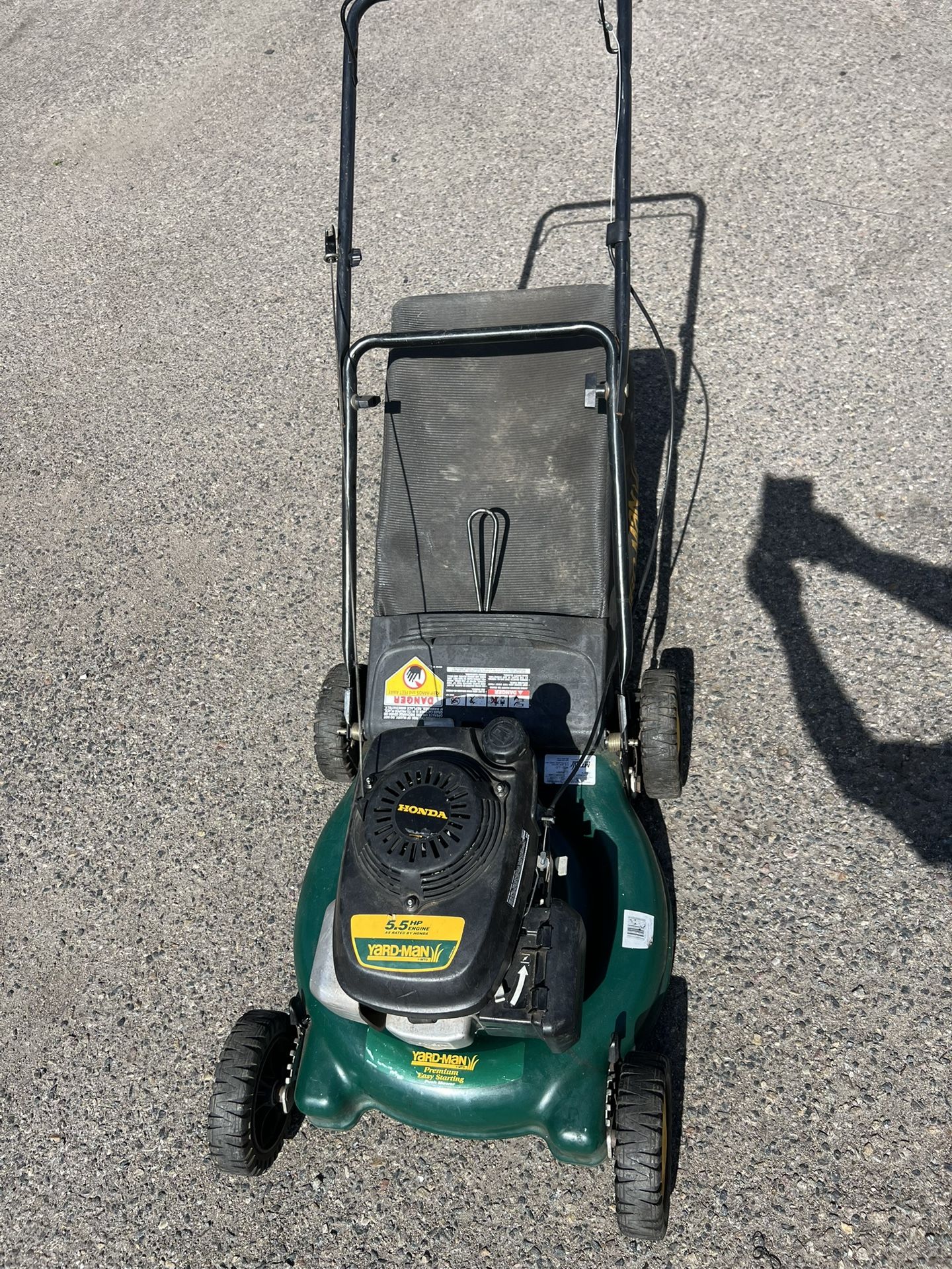 Land Mower Yard Man 5.5HP