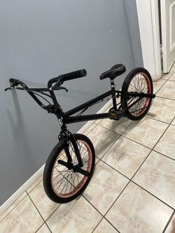 20" Mongoose freestyle Bmx bike