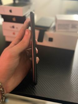 iPhone XR 256GB - For Parts or Repair