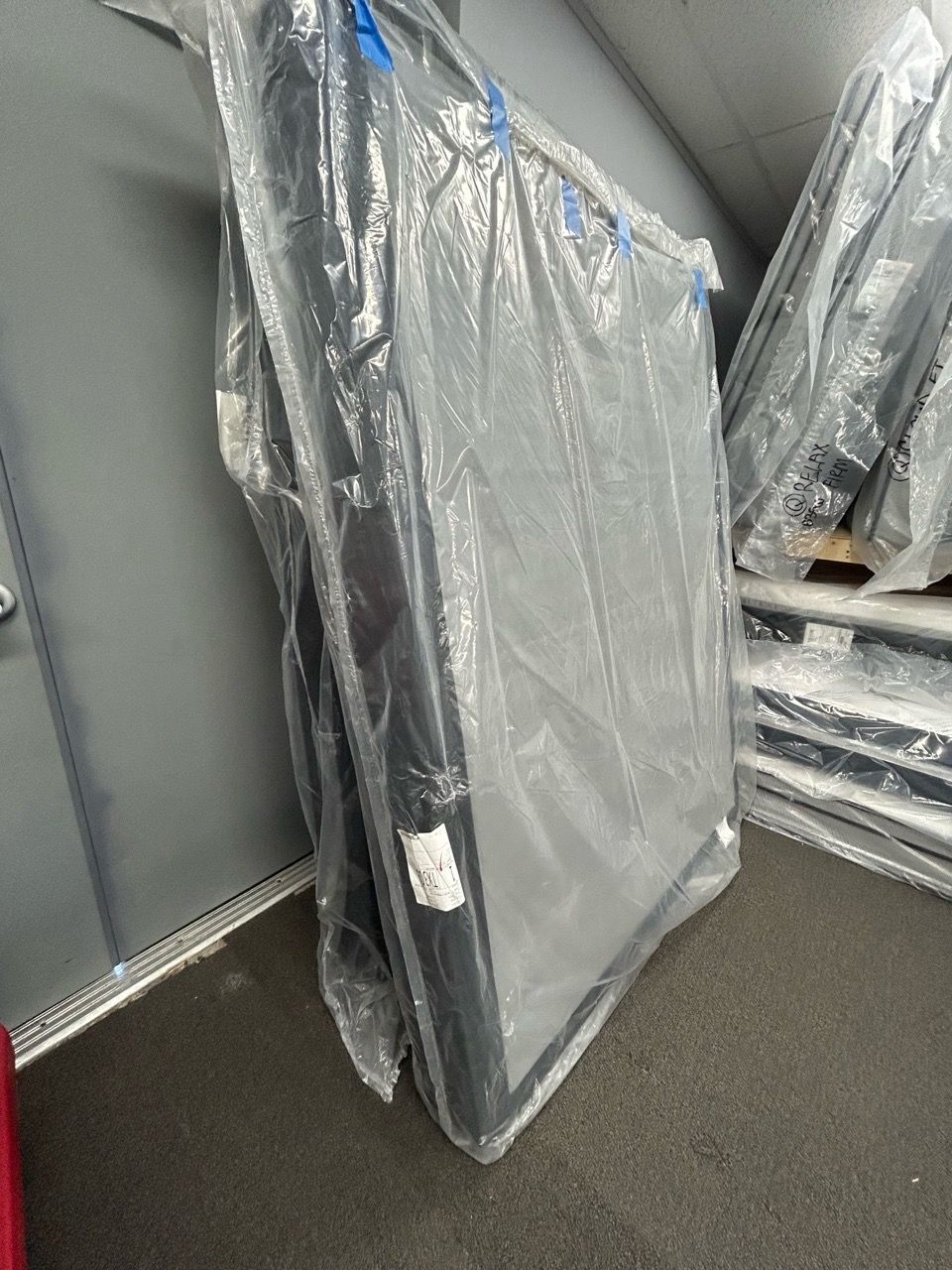 Store Closing Liquidation! BOX SPRINGS!!! for Sale in Austin, TX - OfferUp