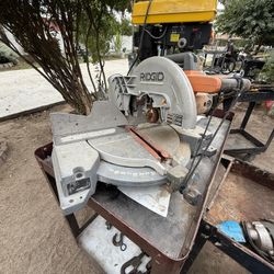 Rigid Miter Saw 
