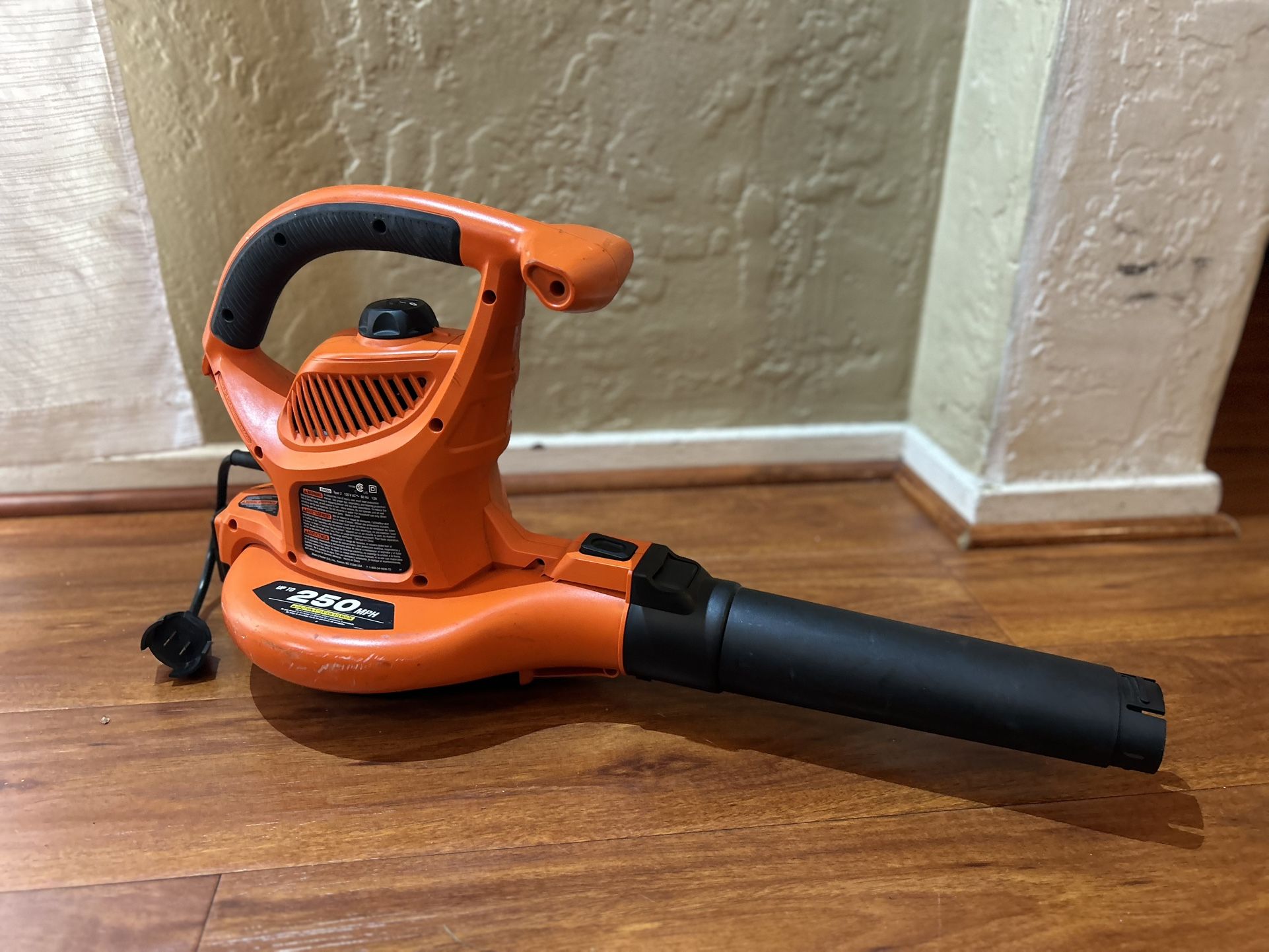 Leaf Blower (Corded)