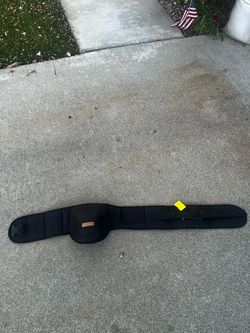 Adjustable side baby carrier