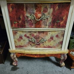 Decoupage Vintage French Provincial Red Roses Dresser Nightstand 2 drawer