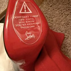 Size 7 Never Worn Christian Louboutin “red Bottoms”