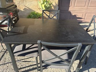 4 chair table