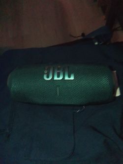 Jbl charge 6 Bluetooth speaker